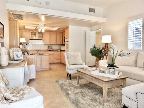 13720 St Andrews 1 44A Drive, Seal Beach, CA