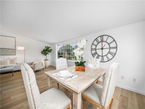 1281 Knollwood 44L , Seal Beach, CA
