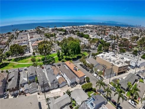 1001 Electric Avenue, Seal Beach, CA