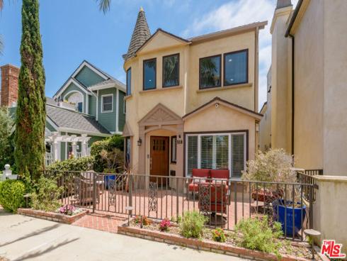 118 3rd Street, Seal Beach, CA