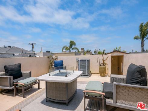 118 3rd Street, Seal Beach, CA
