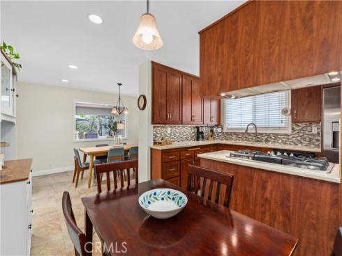 4589 Hazelnut Avenue , Seal Beach, CA