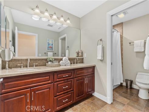 4589 Hazelnut Avenue , Seal Beach, CA