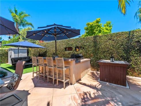 4589 Hazelnut Avenue , Seal Beach, CA