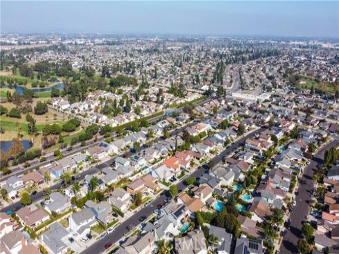 4589 Hazelnut Avenue , Seal Beach, CA