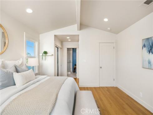 1005 Marvista Avenue, Seal Beach, CA