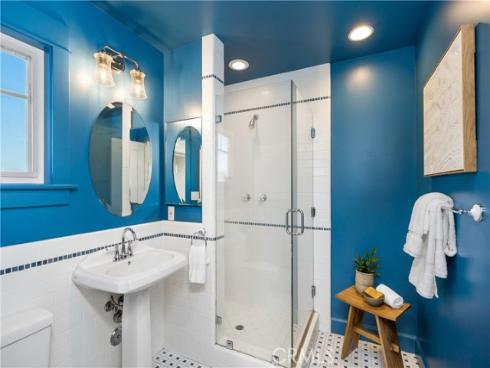 1005 Marvista Avenue, Seal Beach, CA