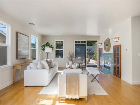 1005 Marvista Avenue, Seal Beach, CA