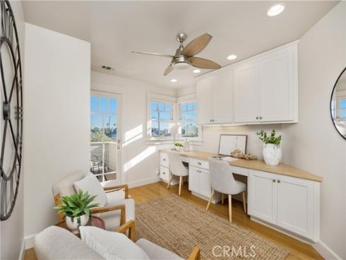 1005 Marvista Avenue, Seal Beach, CA