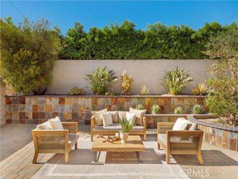 1005 Marvista Avenue, Seal Beach, CA