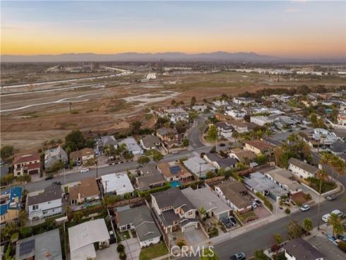 1005 Marvista Avenue, Seal Beach, CA