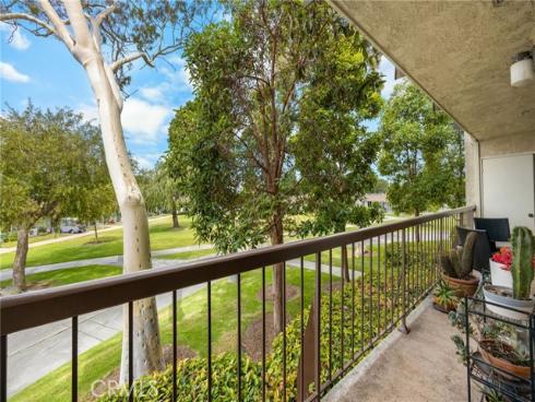 13650 Del Monte 3A , Seal Beach, CA