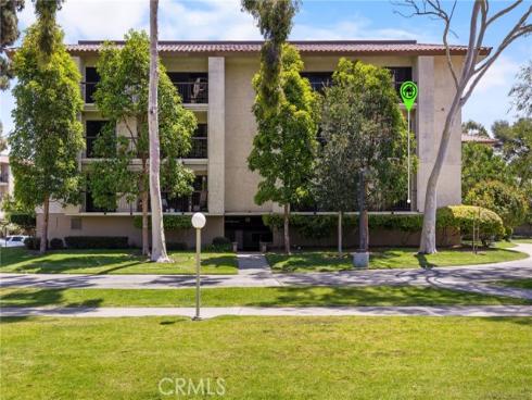 13650 Del Monte 3A , Seal Beach, CA