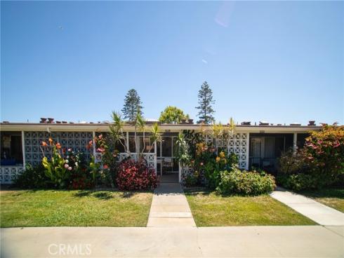 13751 St. Andrews Dr., M1-34i , Seal Beach, CA