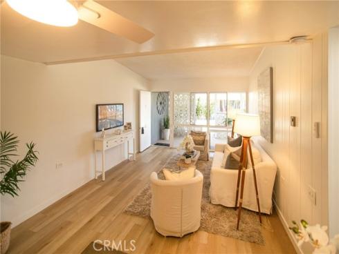 13751 St. Andrews Dr., M1-34i , Seal Beach, CA