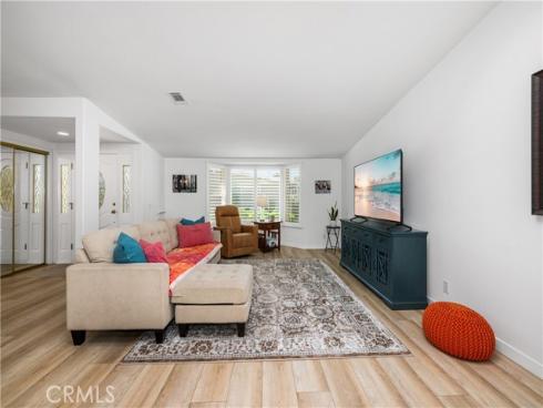 1560 Homewood 114B RoadM5, Seal Beach, CA