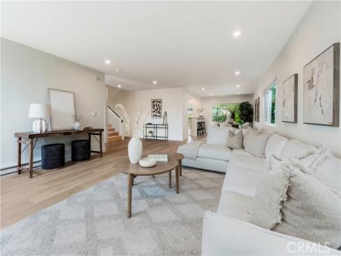 1701 Catalina Avenue, Seal Beach, CA