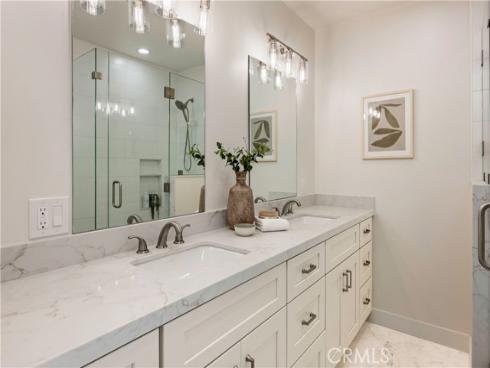 1701 Catalina Avenue, Seal Beach, CA