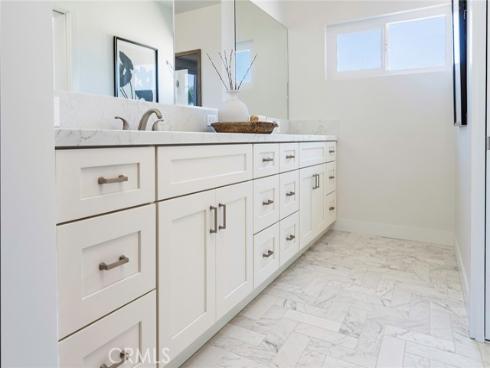 1701 Catalina Avenue, Seal Beach, CA
