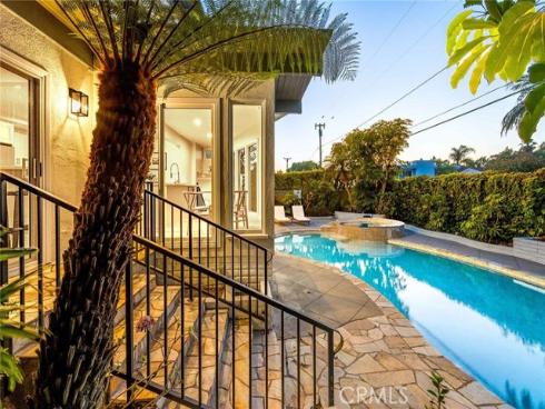 1701 Catalina Avenue, Seal Beach, CA