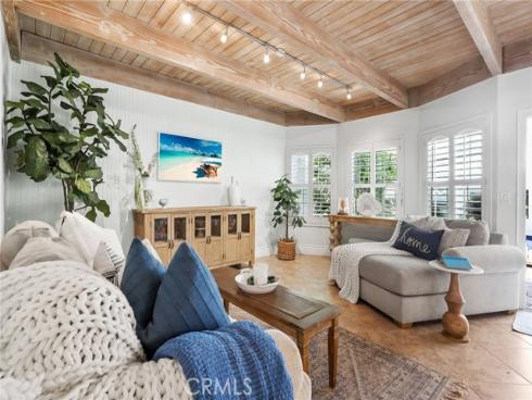 205 4th street , Seal Beach, CA