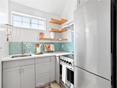 205 4th street , Seal Beach, CA