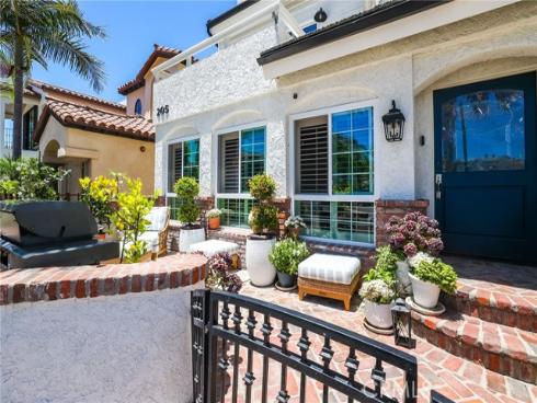 205 4th street , Seal Beach, CA