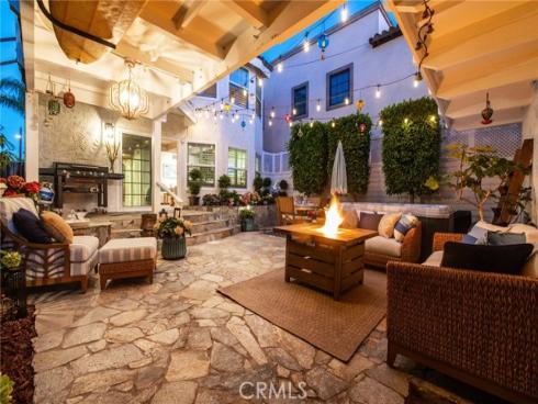 205 4th street , Seal Beach, CA