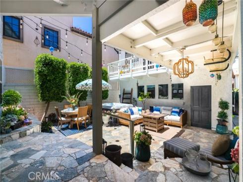 205 4th street , Seal Beach, CA