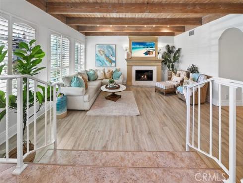205 4th street , Seal Beach, CA