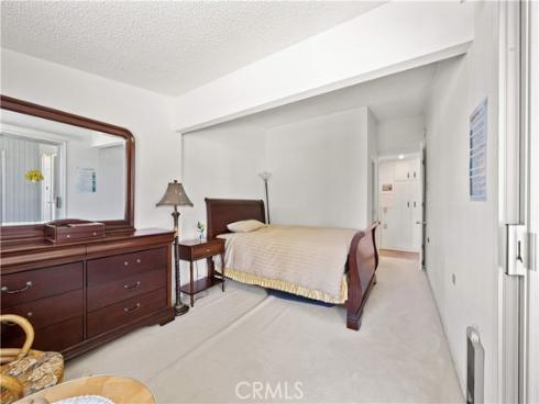 13671 Annandale Drive M1-10G , Seal Beach, CA