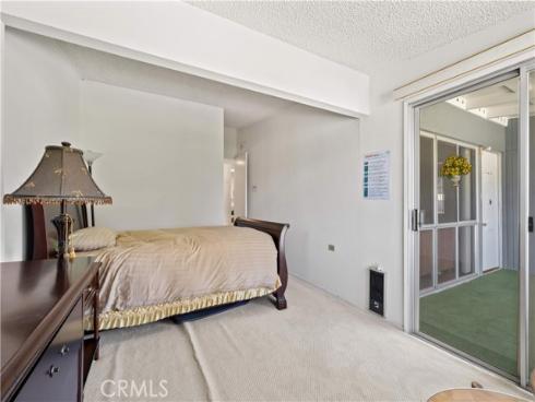 13671 Annandale Drive M1-10G , Seal Beach, CA