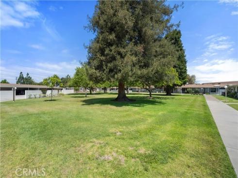 13671 Annandale Drive M1-10G , Seal Beach, CA