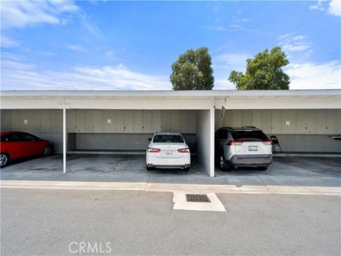 13671 Annandale Drive M1-10G , Seal Beach, CA