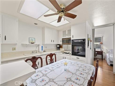 13671 Annandale Drive M1-10G , Seal Beach, CA
