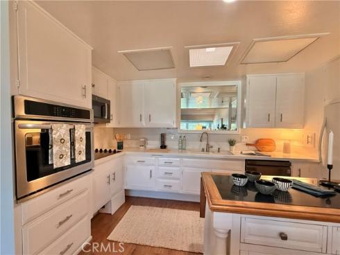 14001 Thunderbird 4L Drive, Seal Beach, CA