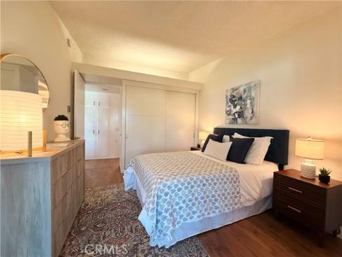 14001 Thunderbird 4L Drive, Seal Beach, CA