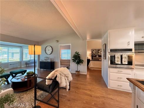 14001 Thunderbird 4L Drive, Seal Beach, CA
