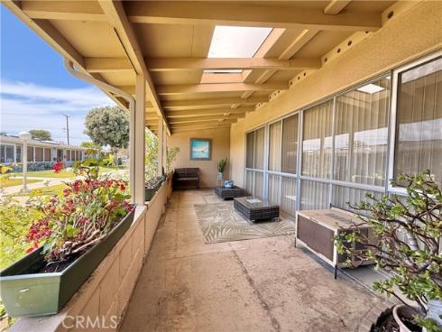 1690 Interlachen 42i Road, Seal Beach, CA