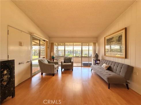 1690 Interlachen 42i Road, Seal Beach, CA