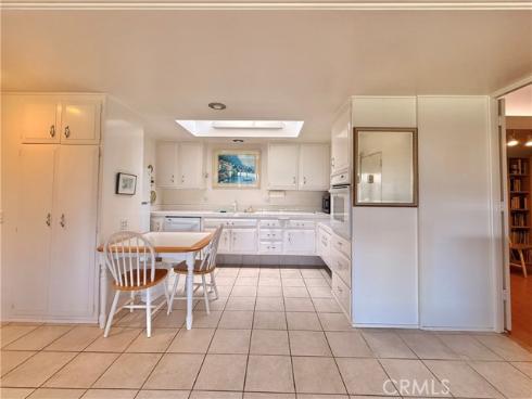 1690 Interlachen 42i Road, Seal Beach, CA
