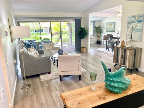 1701 Tam Oshanter Rd M12-11d , Seal Beach, CA