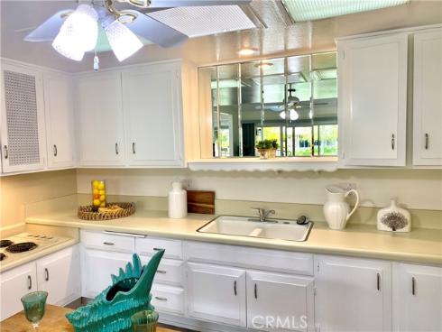 1701 Tam Oshanter Rd M12-11d , Seal Beach, CA