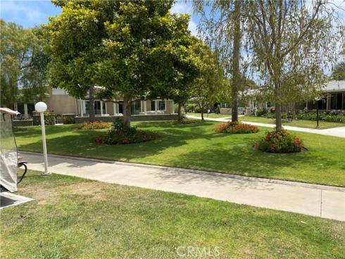 1701 Tam Oshanter Rd M12-11d , Seal Beach, CA