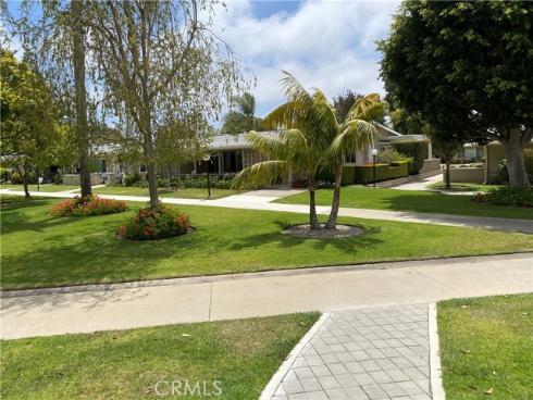 1701 Tam Oshanter Rd M12-11d , Seal Beach, CA