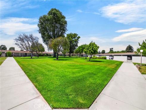 13730 Annandale 32-I Drive, Seal Beach, CA