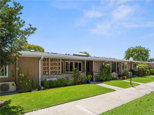 1521  Interlachen  258i , Seal Beach, CA