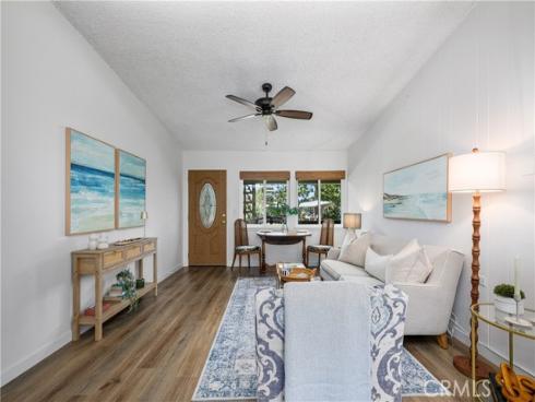 1521  Interlachen  258i , Seal Beach, CA