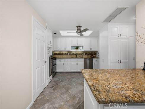 13210  Seaview  250L  M-10, Seal Beach, CA