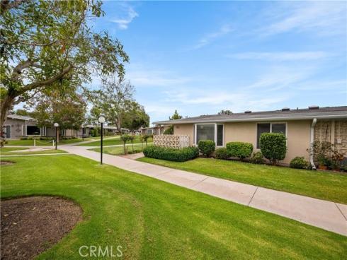13210  Seaview  250L  M-10, Seal Beach, CA